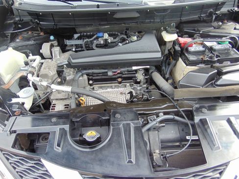 Used 2015 Nissan Rogue SL image 38