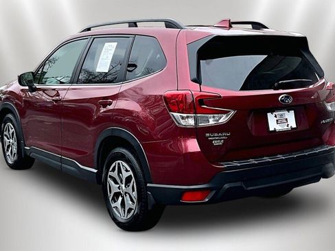 Certified 2021 Subaru Forester Premium w/ Popular Package #1 AWD/4WD image 4