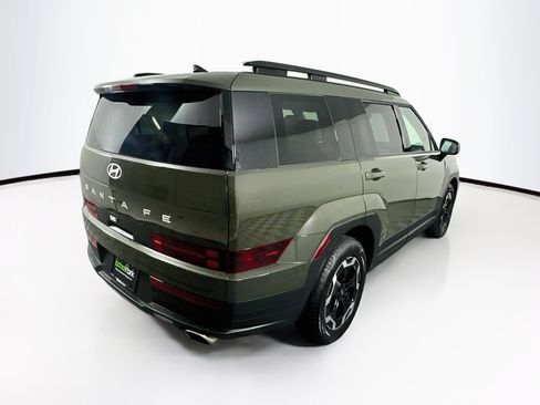 Used 2025 Hyundai Santa Fe SEL FWD image 9