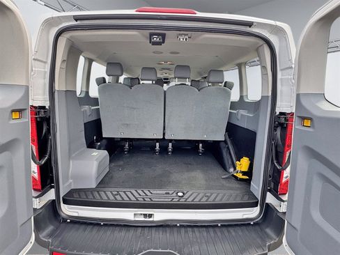 Used 2016 Ford Transit 350 XL RWD image 7