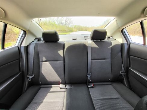 Used 2013 MAZDA MAZDA3 i Sport image 15