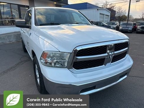 Used 2013 RAM 1500 Classic SLT image 3