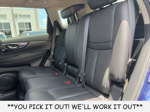 Used 2020 Nissan Rogue SL AWD/4WD image 9