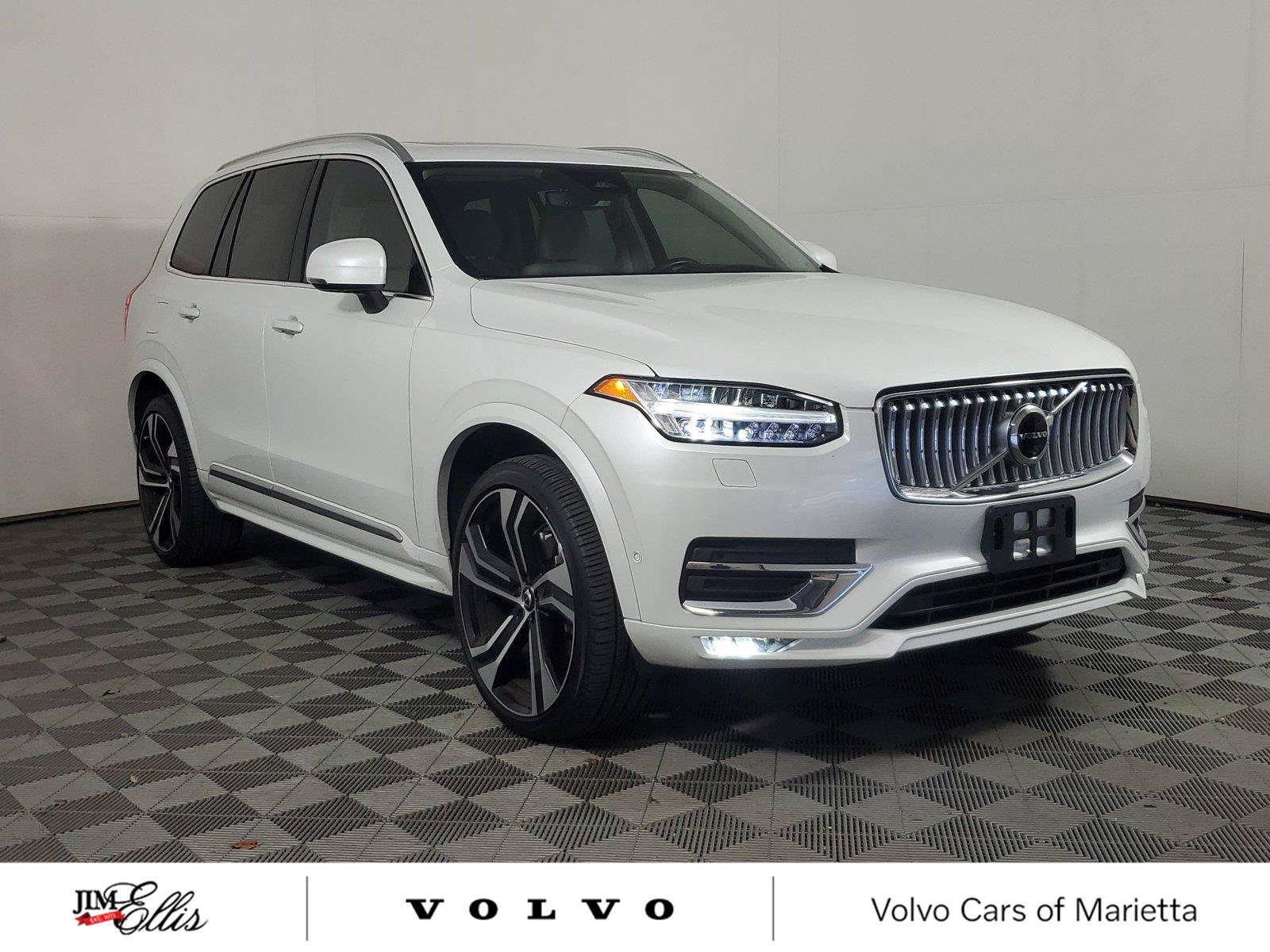 Certified 2024 Volvo XC90 B6 Ultimate w/ Protection Package Premier AWD/4WD image 1