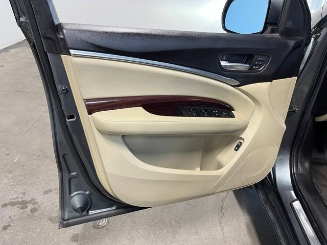 Used 2016 Acura MDX w/ Technology Package AWD/4WD image 25