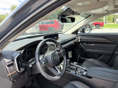 Certified 2025 MAZDA CX-50 AWD 2.5 S w/ Accent Package image 12