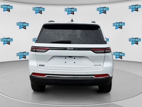 Certified 2023 Jeep Grand Cherokee Limited AWD/4WD image 5