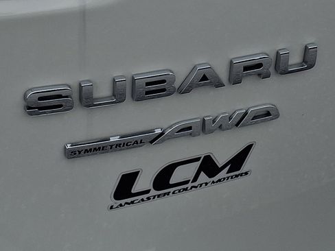 Certified 2025 Subaru Outback Limited AWD/4WD image 30