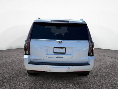 Used 2019 Cadillac Escalade 2WD image 4