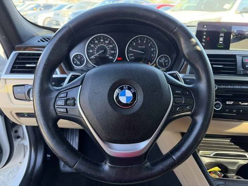 Used 2018 BMW 330i Sedan w/ Convenience Package RWD image 39