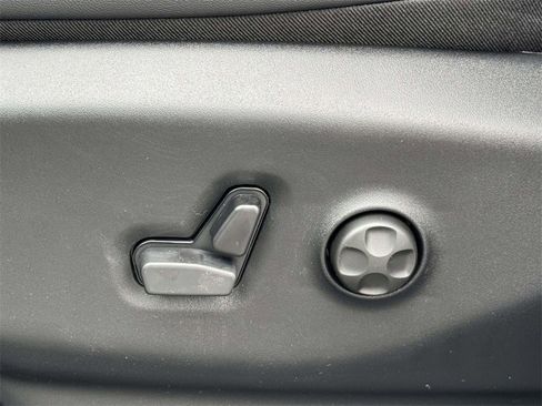 New 2026 Chrysler Pacifica Select image 28