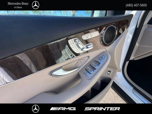 Used 2018 Mercedes-Benz GLC 300 image 12