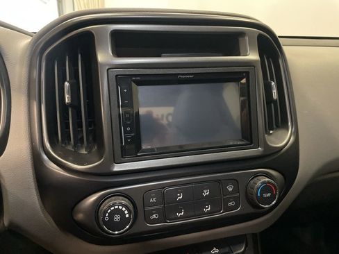 Used 2016 Chevrolet Colorado W/T image 19