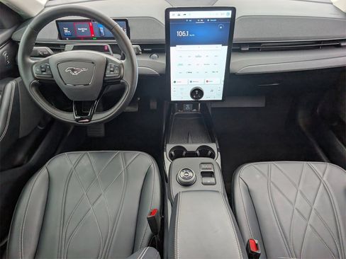 Used 2024 Ford Mustang Mach-E Select image 9