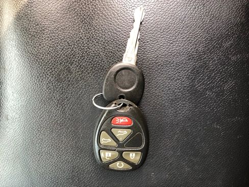 Used 2013 GMC Yukon SLT w/ SLT-2 Equipment Package image 43