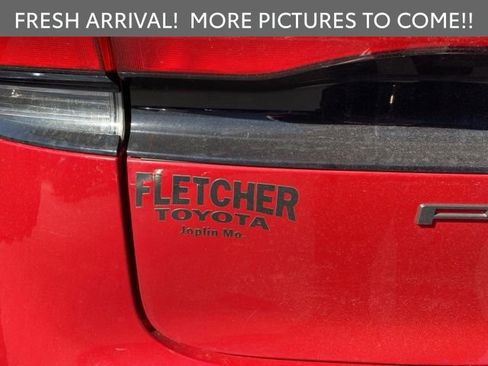 Used 2023 Toyota Prius Limited w/ Limited Premium Package image 9