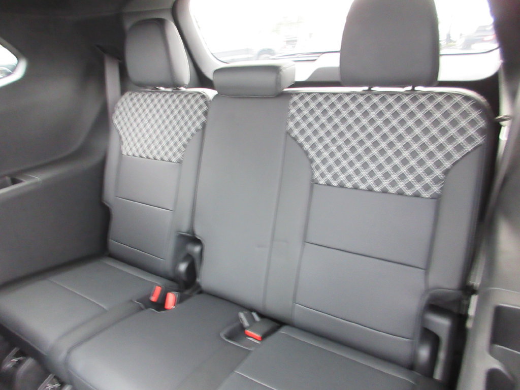 Certified 2025 GMC Acadia Denali AWD/4WD image 23