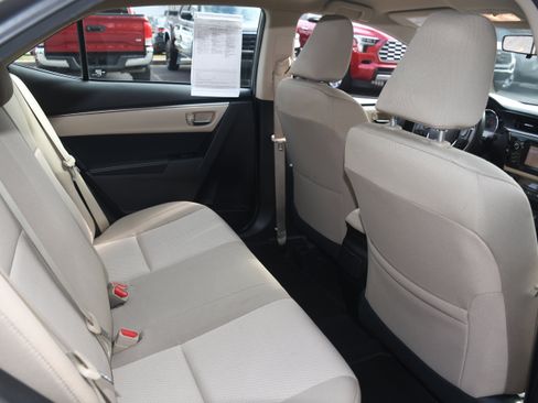 Used 2014 Toyota Corolla LE image 17