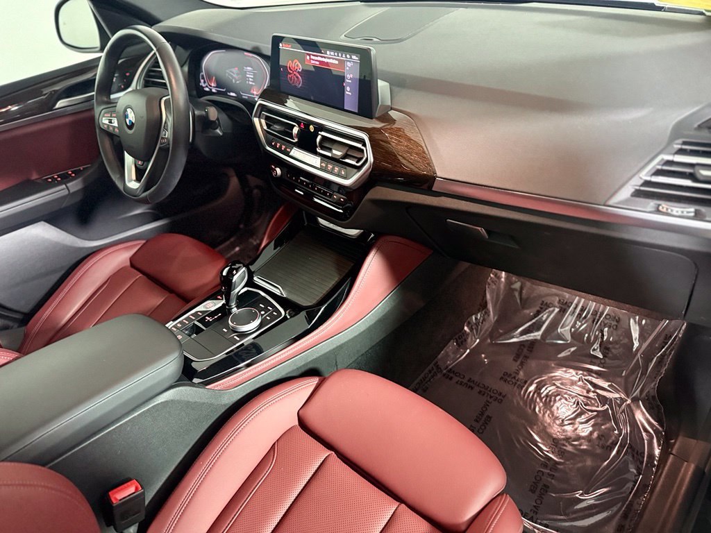 Used 2023 BMW X4 xDrive30i AWD/4WD image 26