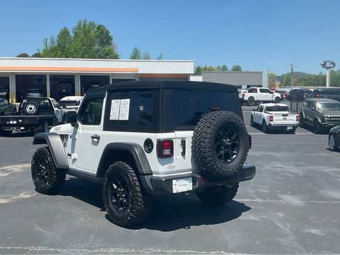 Used 2024 Jeep Wrangler Sport AWD/4WD image 7