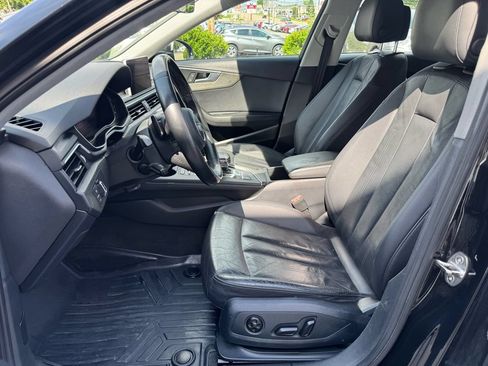 Used 2017 Audi A4 2.0T Ultra Premium w/ Convenience Package FWD image 11