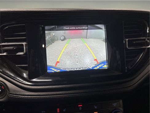 Used 2024 Dodge Durango SXT w/ SXT Blacktop Group image 16