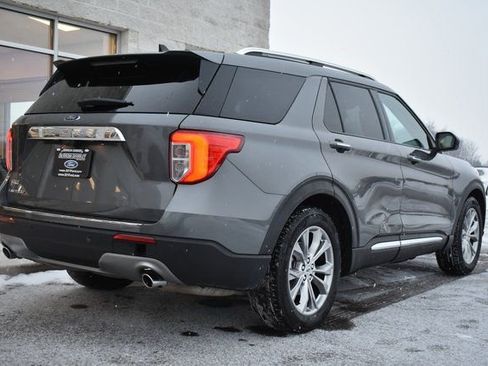 Used 2024 Ford Explorer Limited image 11