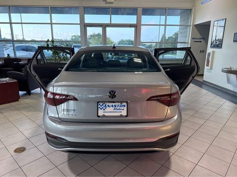 Used 2023 Volkswagen Jetta Sport FWD image 12