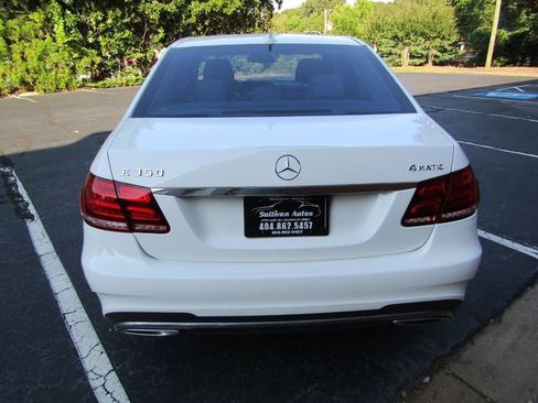 Used 2014 Mercedes-Benz E 350 4MATIC Sedan image 4