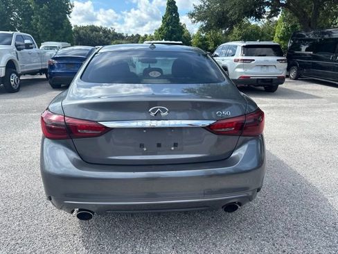 Used 2019 INFINITI Q50 Luxe w/ Essential Package (3.0T Luxe) RWD image 6