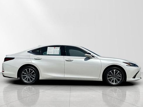 Used 2025 Lexus ES 350 w/ Accessory Package (Z2) FWD image 7