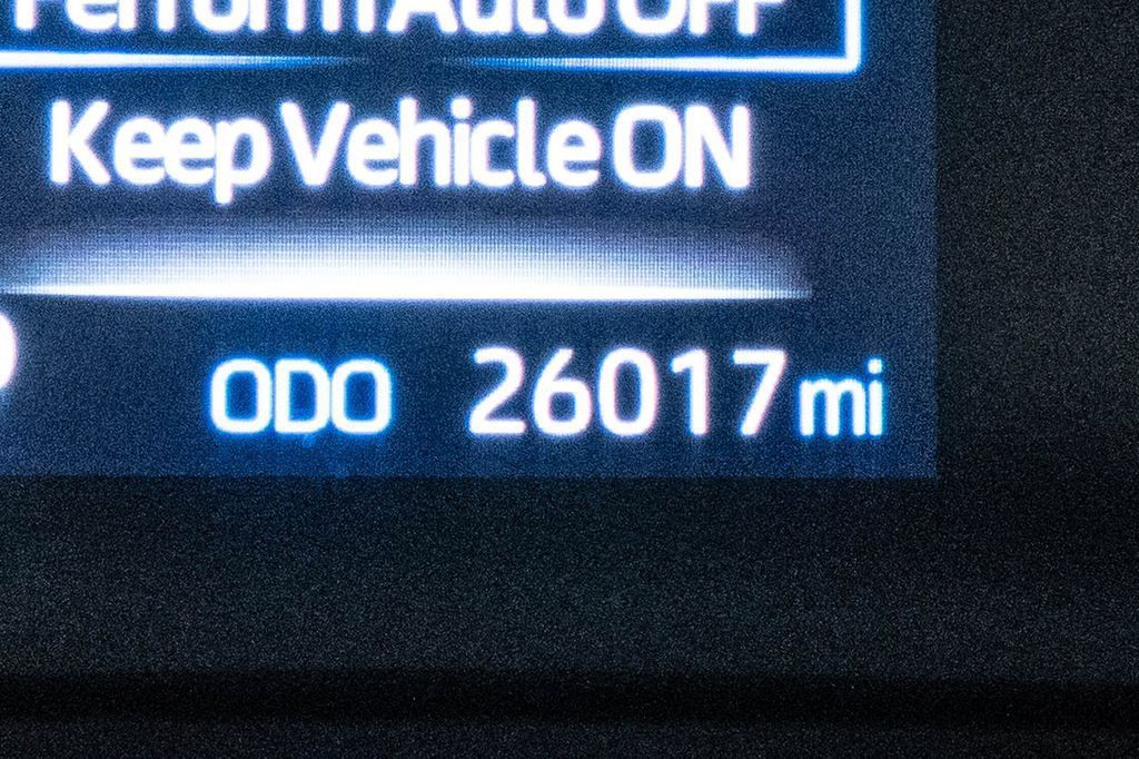 Certified 2024 Toyota Sienna XLE AWD/4WD image 17