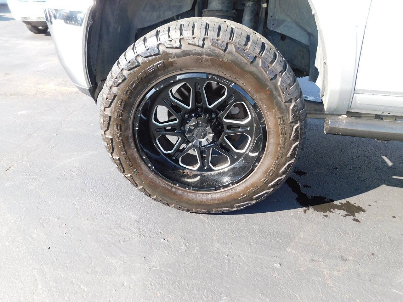 Used 2014 RAM 2500 Laramie AWD/4WD image 9