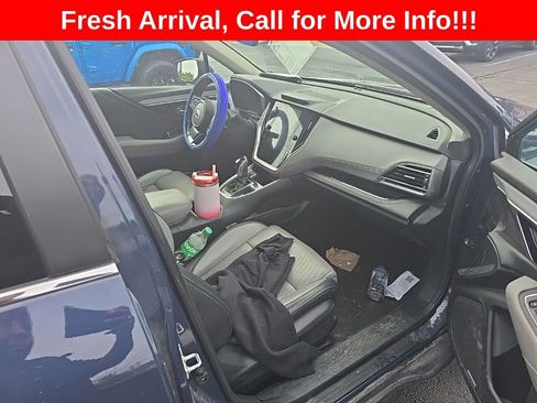 Used 2025 Subaru Outback Limited AWD/4WD image 22
