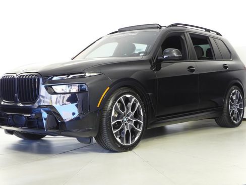 Certified 2024 BMW X7 xDrive40i w/ M Sport Package AWD/4WD image 2