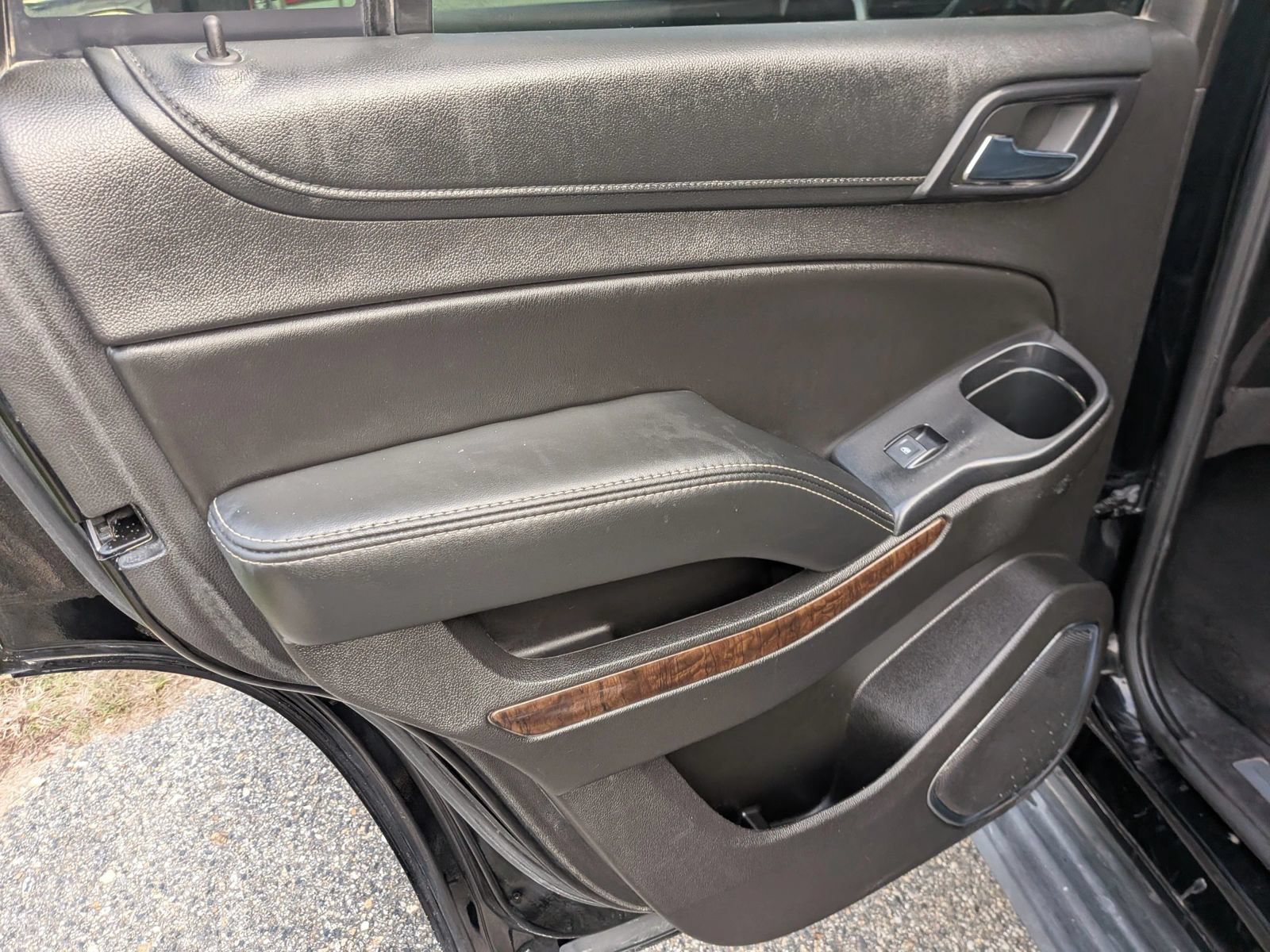 Used 2017 Chevrolet Tahoe LT AWD/4WD image 30