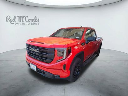 Used 2024 GMC Sierra 1500 Elevation w/ LPO, Elevation Black Package