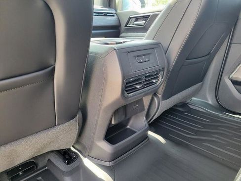 New 2025 GMC Sierra EV Denali image 32