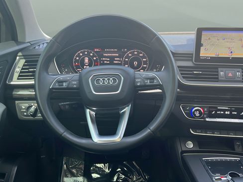 Used 2020 Audi Q5 2.0T Premium Plus w/ Premium Plus Package AWD/4WD image 10