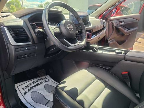 Used 2023 Nissan Rogue SL w/ SL Premium Package AWD/4WD image 12