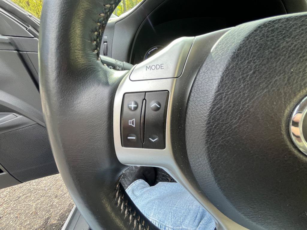 Used 2011 Lexus CT 200h Premium w/ Premium Audio Pkg FWD image 20