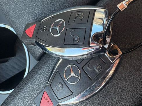 Used 2010 Mercedes-Benz C 300 Sedan image 56