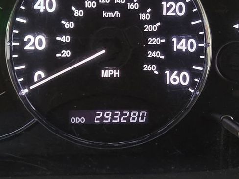Used 2005 Toyota Avalon XLS FWD image 25
