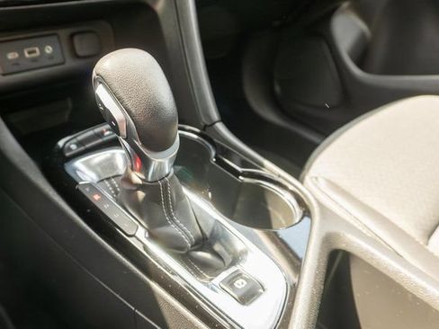 Used 2023 Buick Encore GX Select FWD image 33