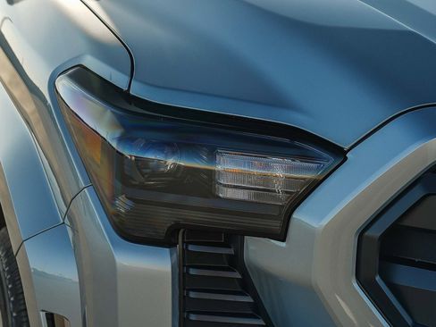 New 2026 Toyota Tacoma SR5 image 9