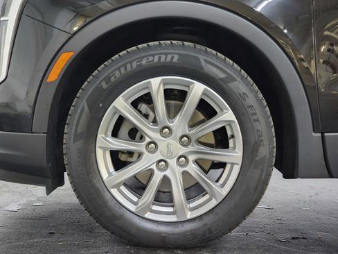 Used 2023 Cadillac XT4 Luxury w/ Cold Weather Package image 28