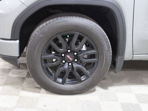 Used 2025 GMC Sierra 1500 Elevation image 44