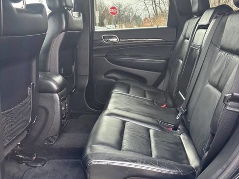 Used 2012 Jeep Grand Cherokee Laredo image 14