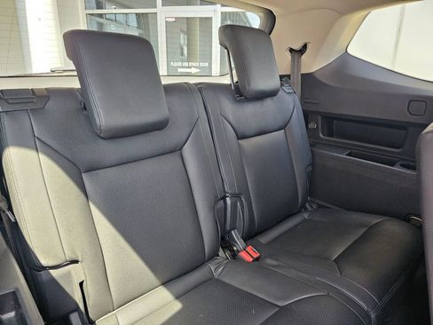 Used 2018 Volkswagen Atlas S AWD/4WD image 14