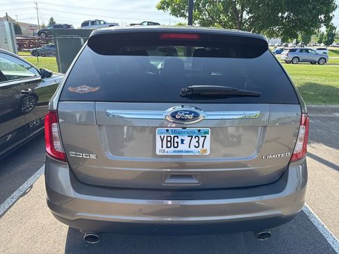Used 2013 Ford Edge Limited w/ Driver Entry Pkg FWD image 9